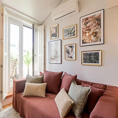 Bonfim Elegant Duplex W/ Ac By Lovelystay Lägenhet *