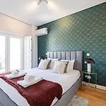 Bonfim Elegant Duplex W/ Ac By Lovelystay Apartment *