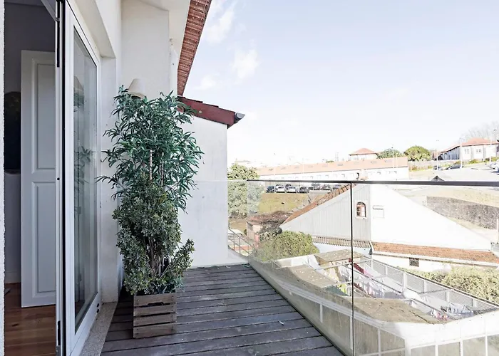 Bonfim Elegant Duplex W/ Ac By Lovelystay